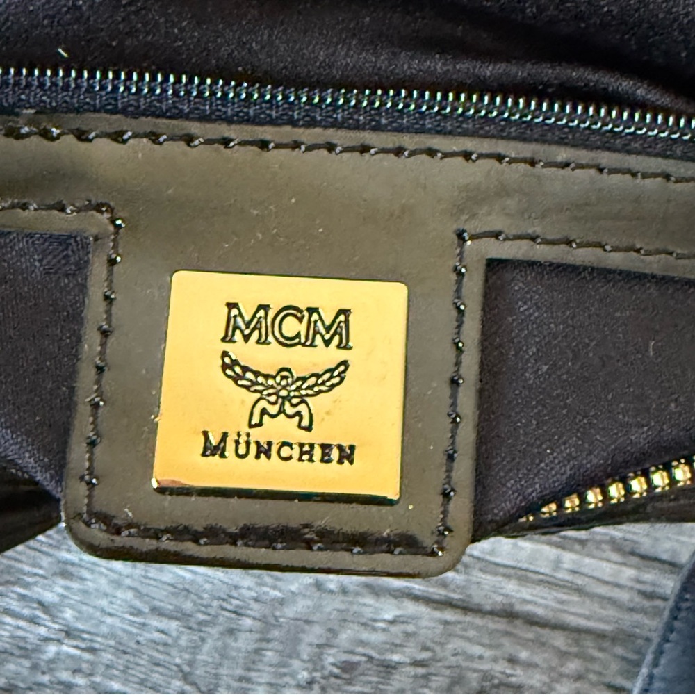 🤎MCM RARE PATENT LEATHER PAPILLON BAG/ DARK BROWN🤎 - Picture 11 of 13
